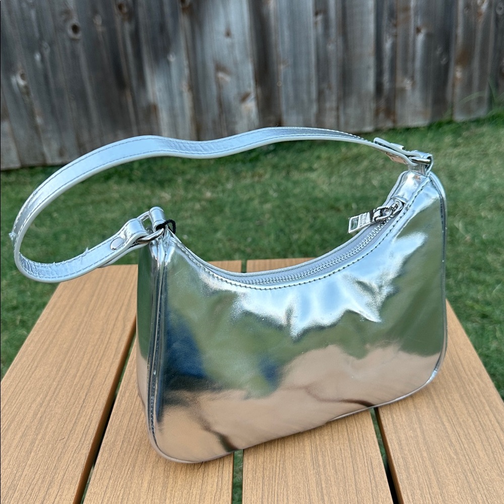 Steve Madden Metallic Silver Handbag with Rhinestones NWT - Picture 7 of 9